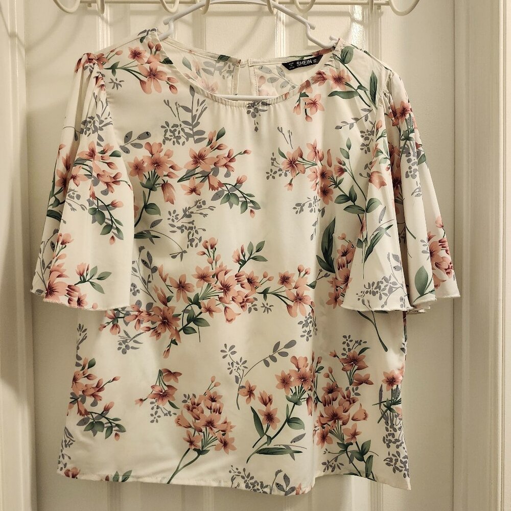 Shein Floral Lightweight Blouse